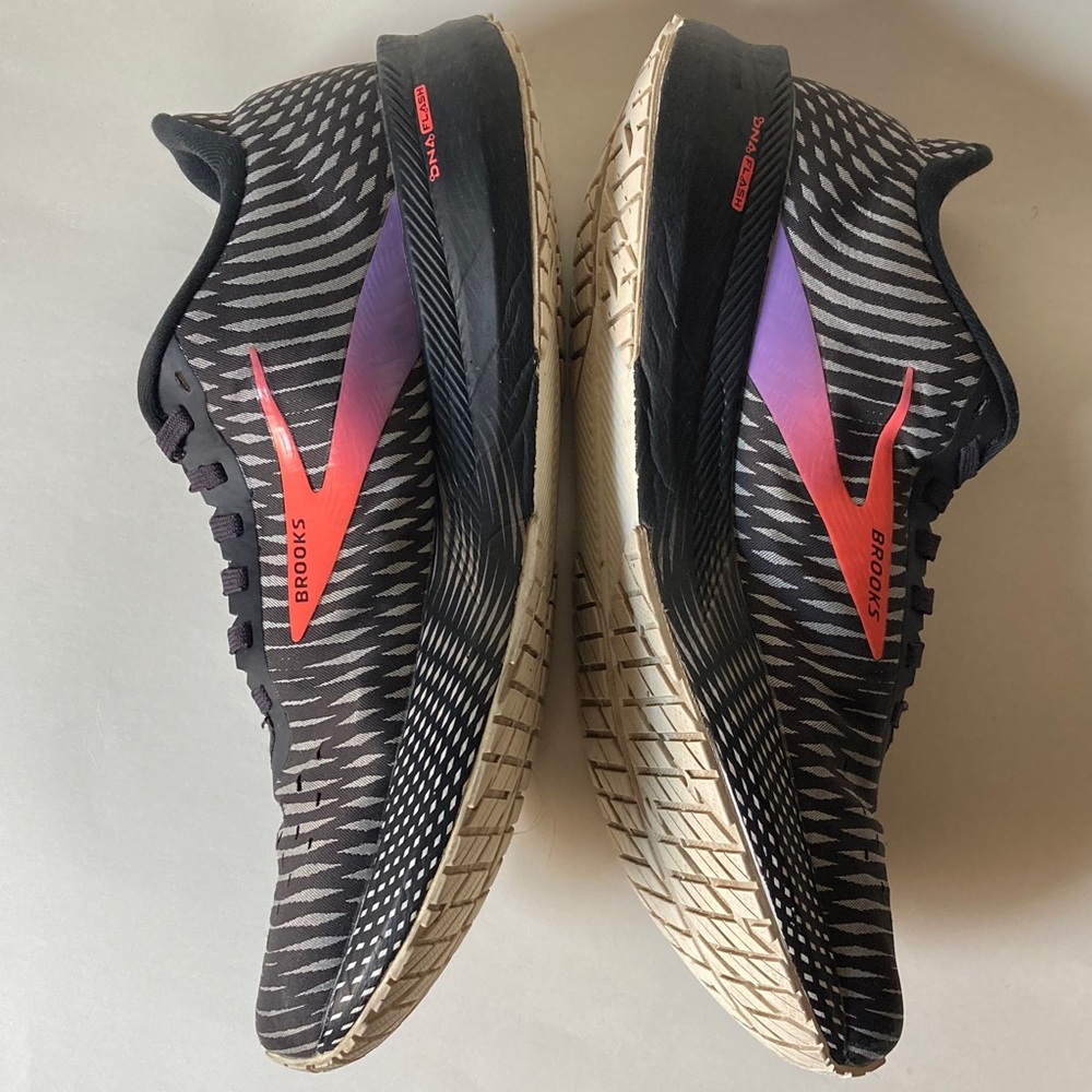 Brooks Hyperion Tempo Black Coral Purple Sneakers 11.5 No Insoles - Picture 11 of 16